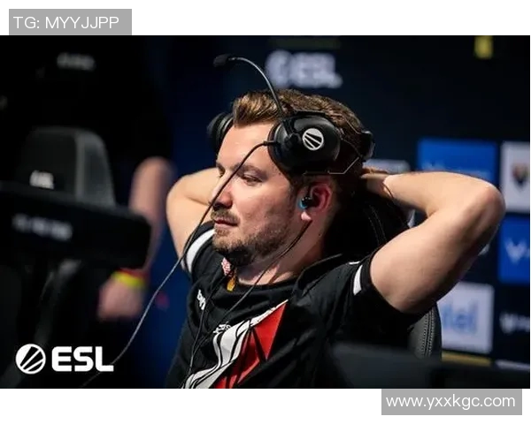 深入分析S15电竞总决赛DOTA2TES战队的战术意识与决策能力