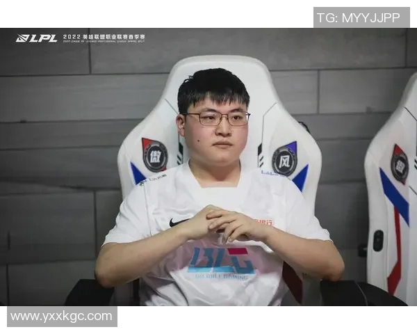 电竞新闻S15LOL比分聚焦CSGORNG技术分析与战术探讨的深度解读 电竞新闻S15LOL比分聚焦CSGORNG技术分析与战术探讨的深度解读